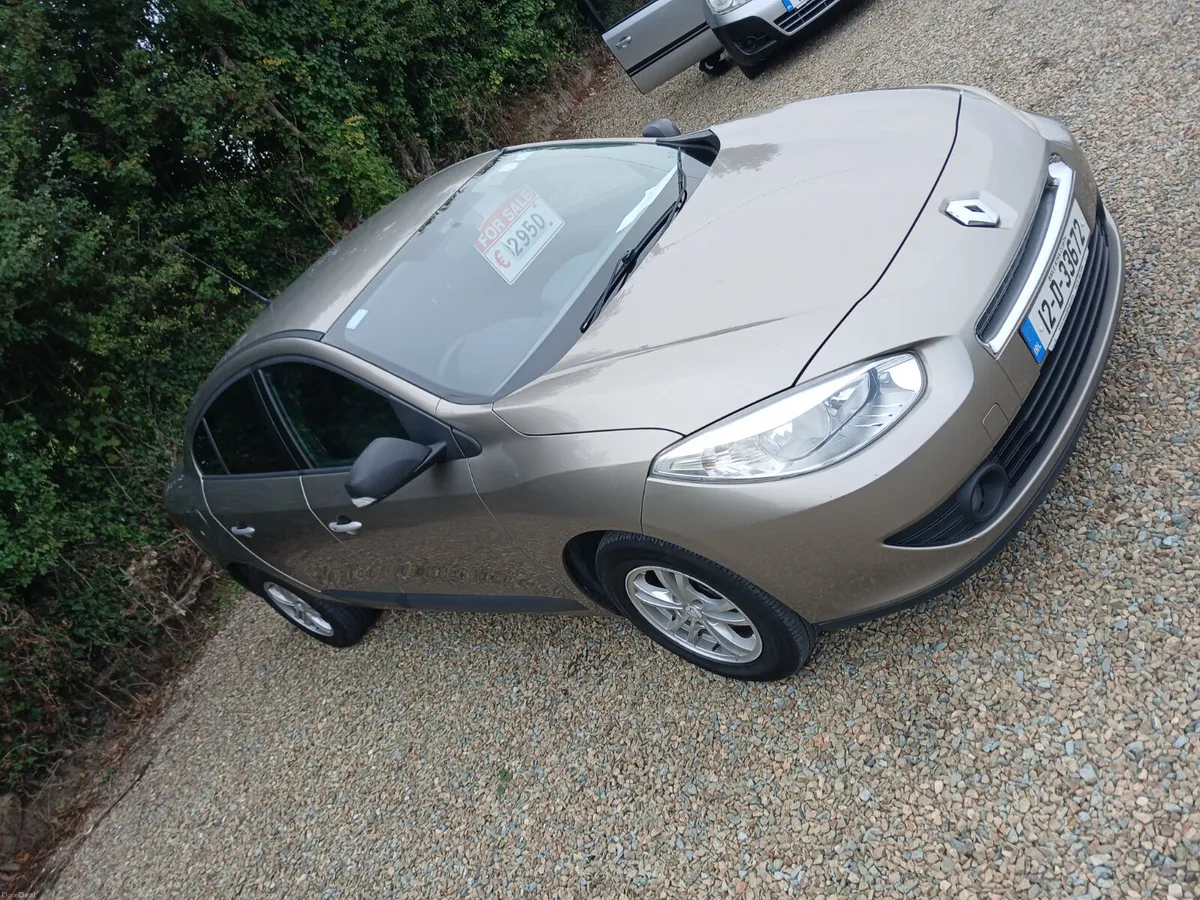 Renault Fluence 2012 diesel - Image 4