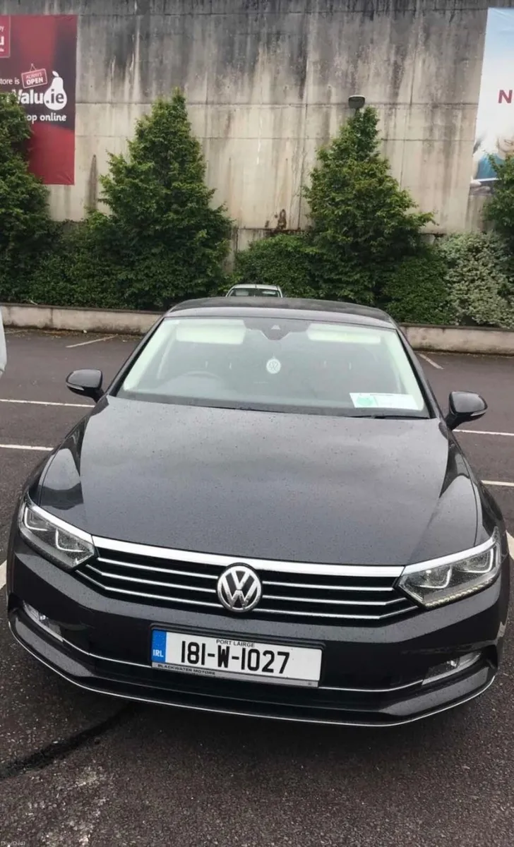 Volkswagen Passat Highline 1.6 Tdi 2018 - Image 1