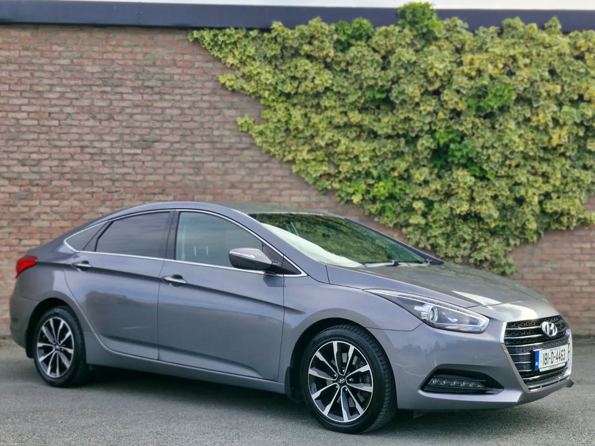 Hyundai i40 EXECUTIVE LOW KMS FINANCE AVAILABLE - Image 1