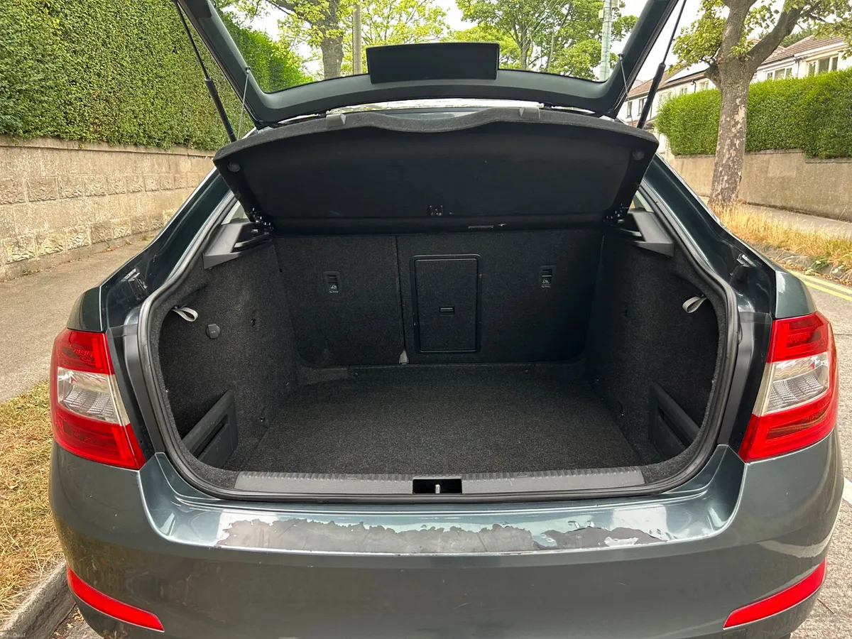 2017 SKODA OCTAVIA STYLE 2.0 TDI PARKING CAMERA - Image 6