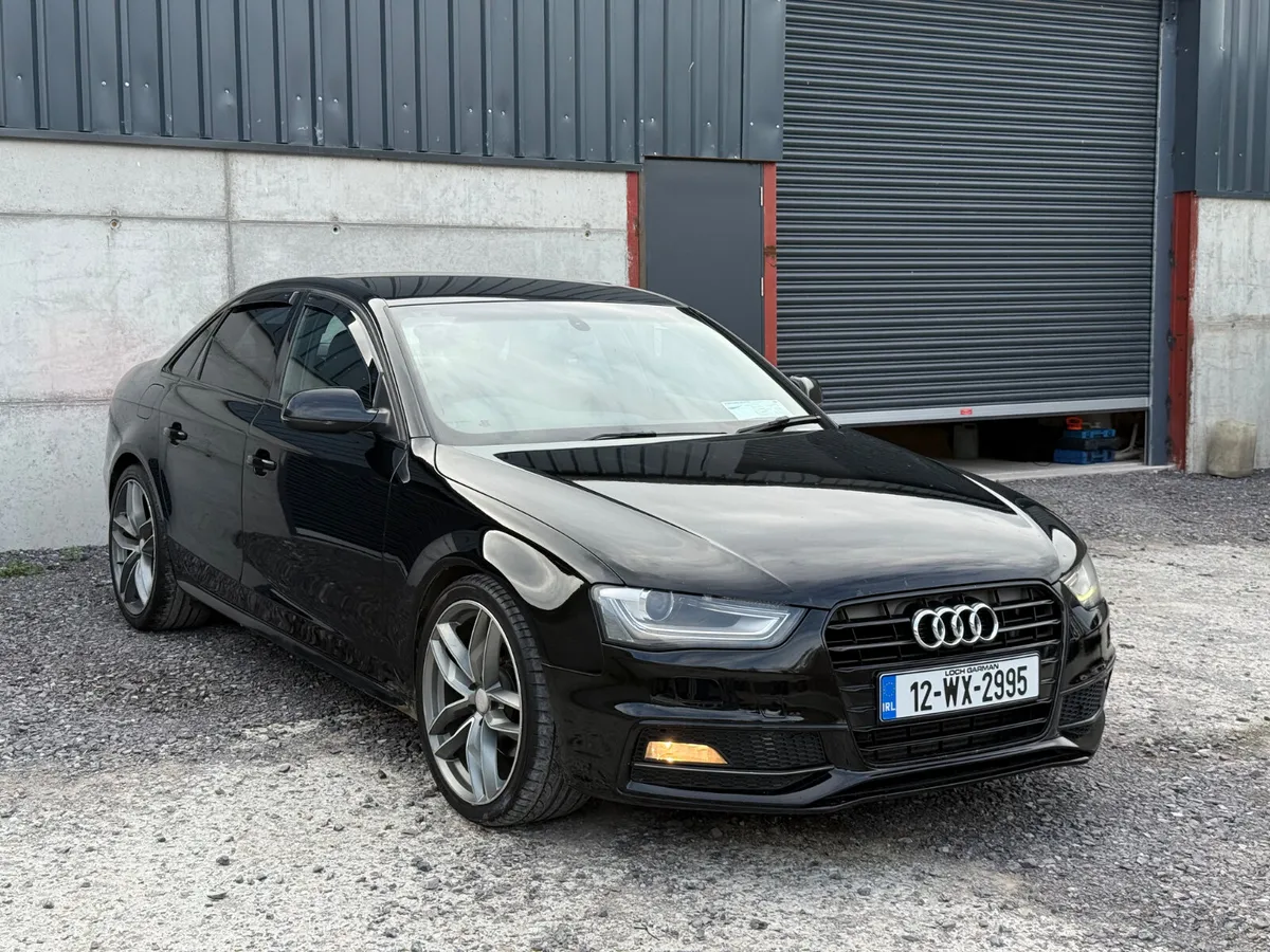 12 AUDI A4 SLINE 2.0 TDI - Image 2