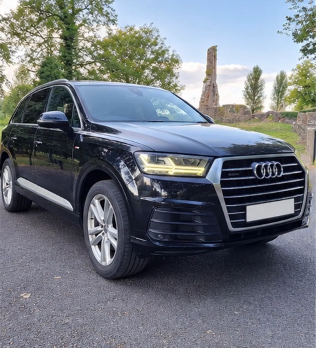 Audi Q7 S-line Black 3.0 Diesel - Image 1