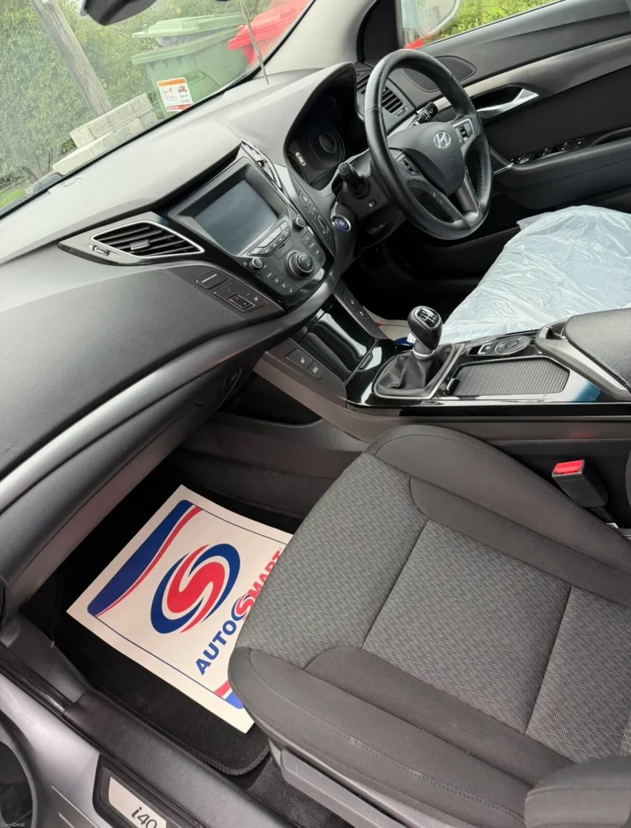Car - Image 6