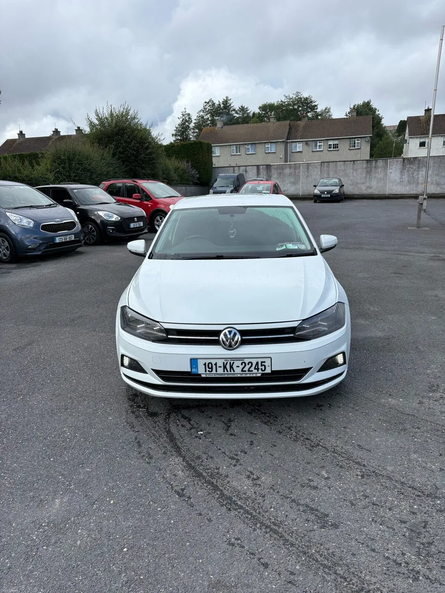 Volkswagen polo - Image 2