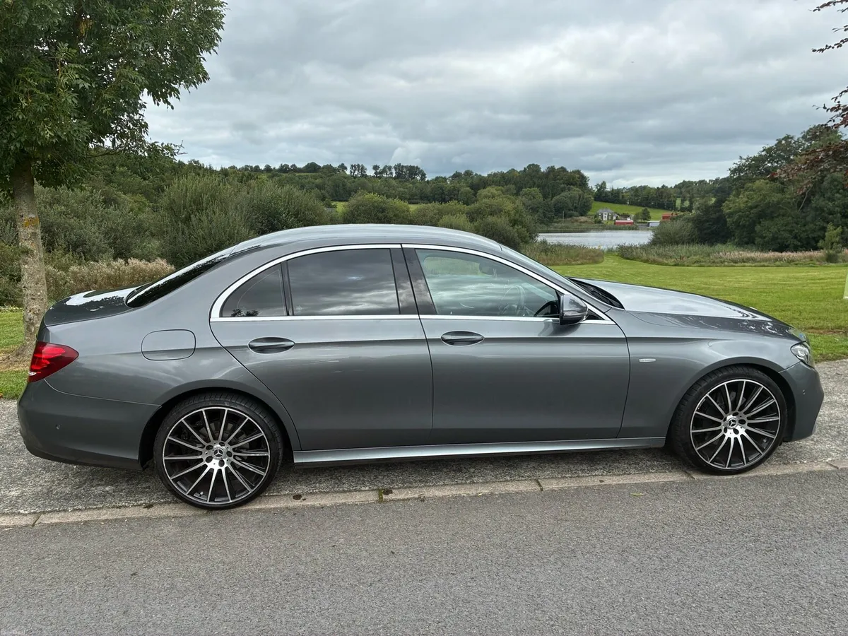 Mercedes E220d 2017 AMG-Line - Image 6
