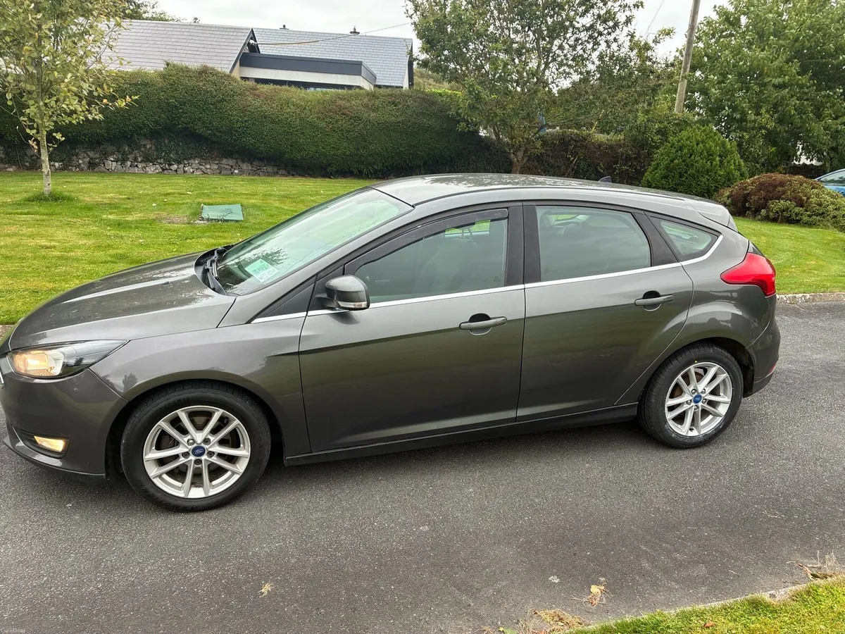 171 Ford Focus Zetec 1.5 TDCI 120HP - Image 2