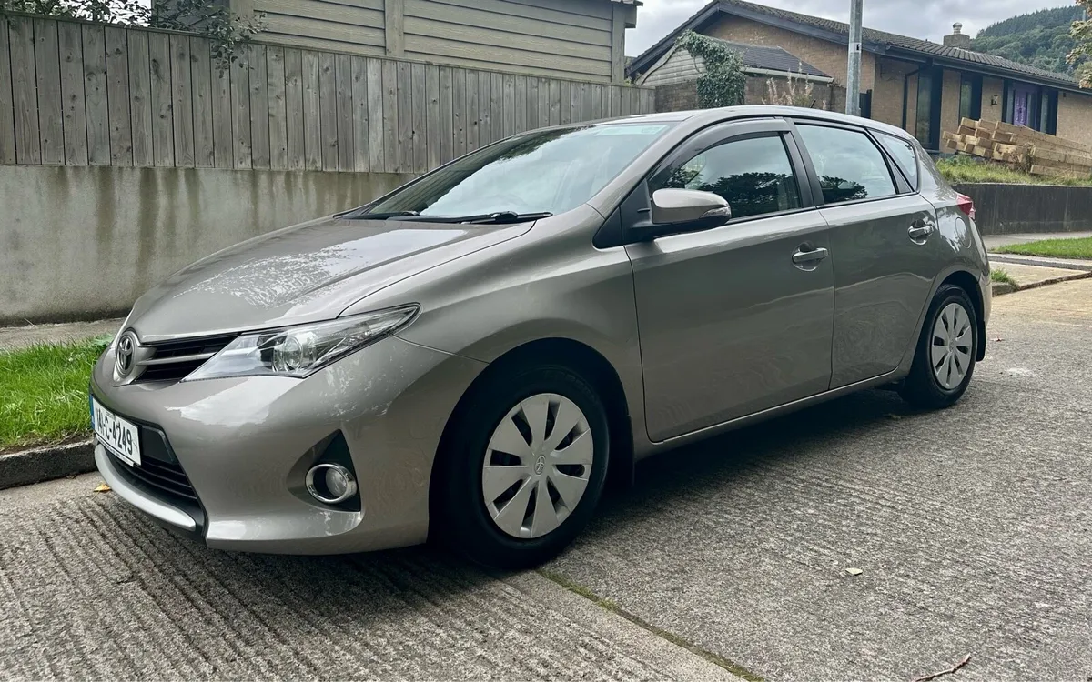 2014 Toyota Auris | 99,000 miles | NCT July 2027 - Image 1