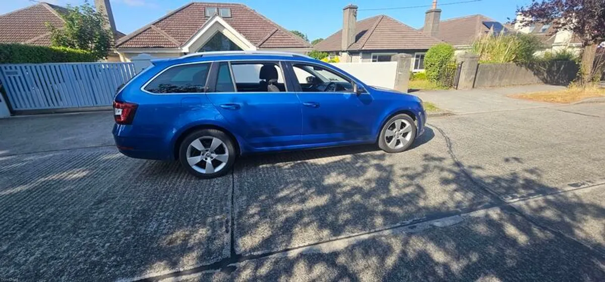 2017 Skoda Octavia - Image 4