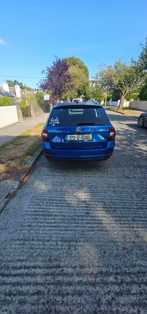 2017 Skoda Octavia - Image 2