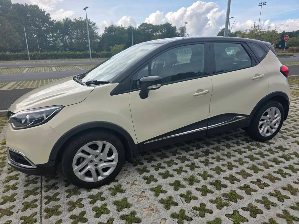 Renault Captur 1.5DCI - Image 1
