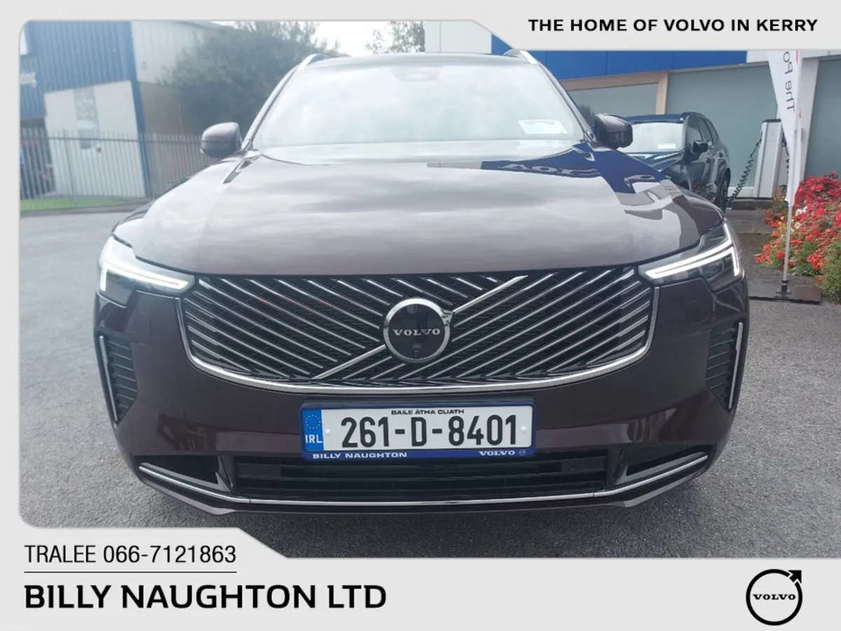 Volvo XC90 T8 PHEV PLUS BRIGHT AWD 5 - Image 3