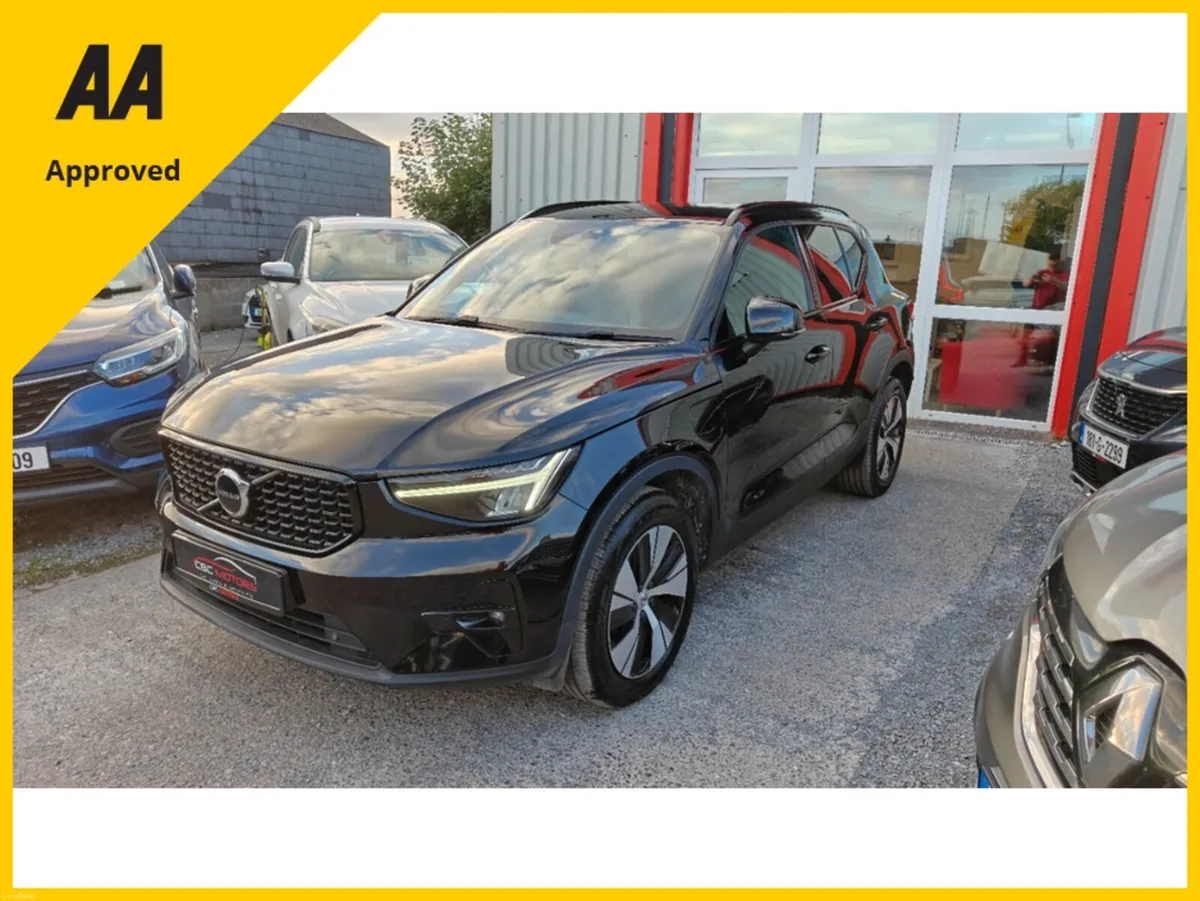 Volvo XC40 2022 T4 PLUS Petrol Plug In Hybird - Image 5
