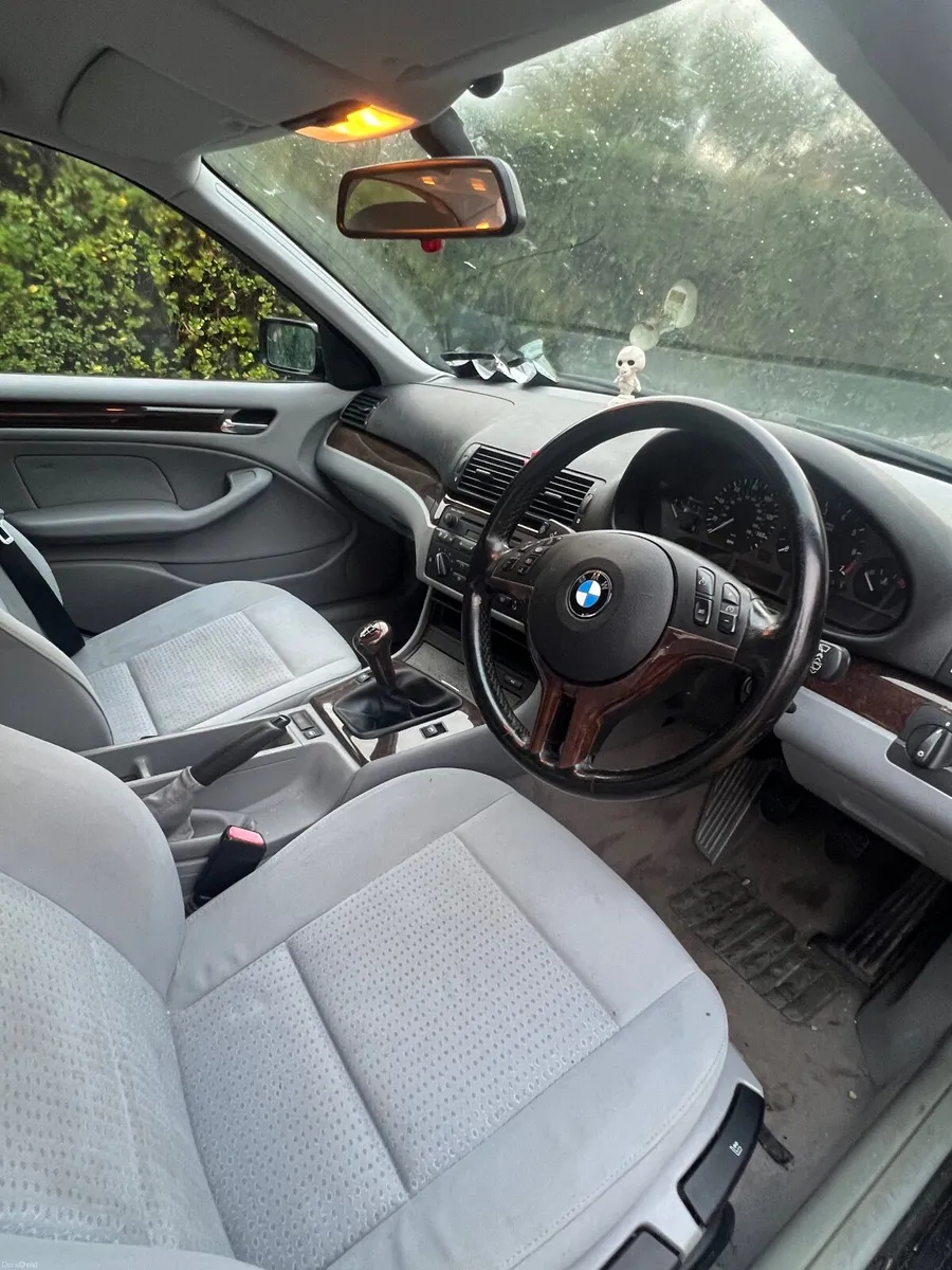 BMW 318i E46 2004 - Image 3