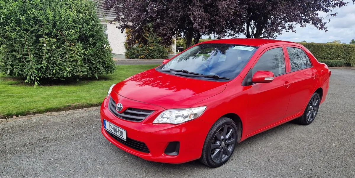Toyota Corolla 2012 - Image 2