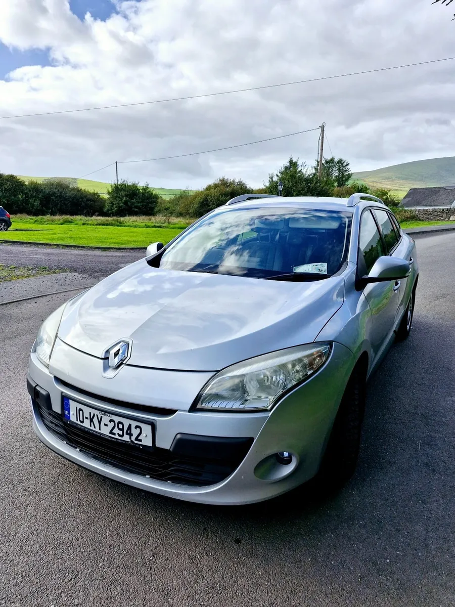 Renault Megane 2010 - Image 1