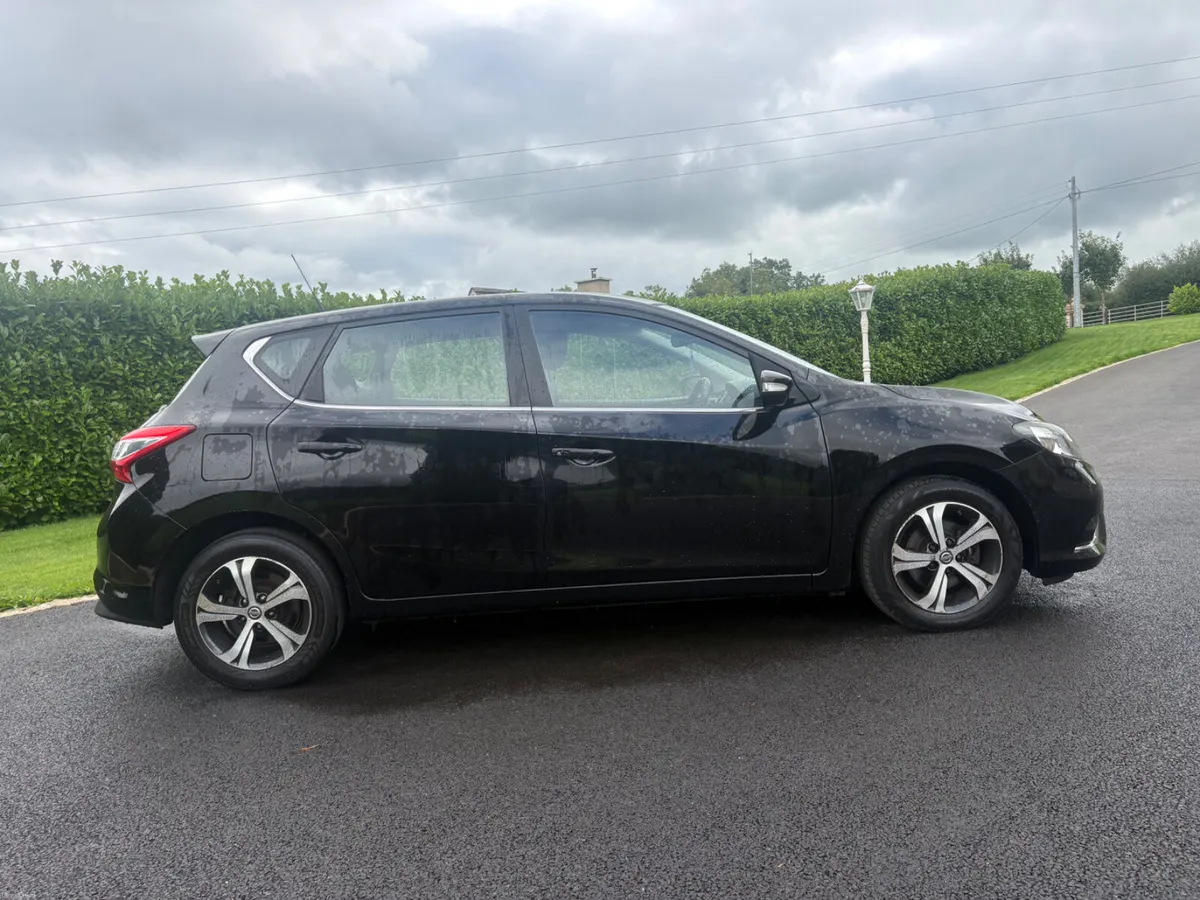 Nissan Pulsar 2017 - Image 2