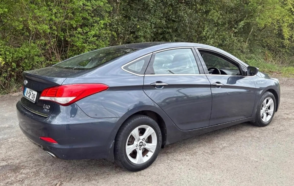 HYUNDAI I40 1.7 DIESEL SALOON - Image 1