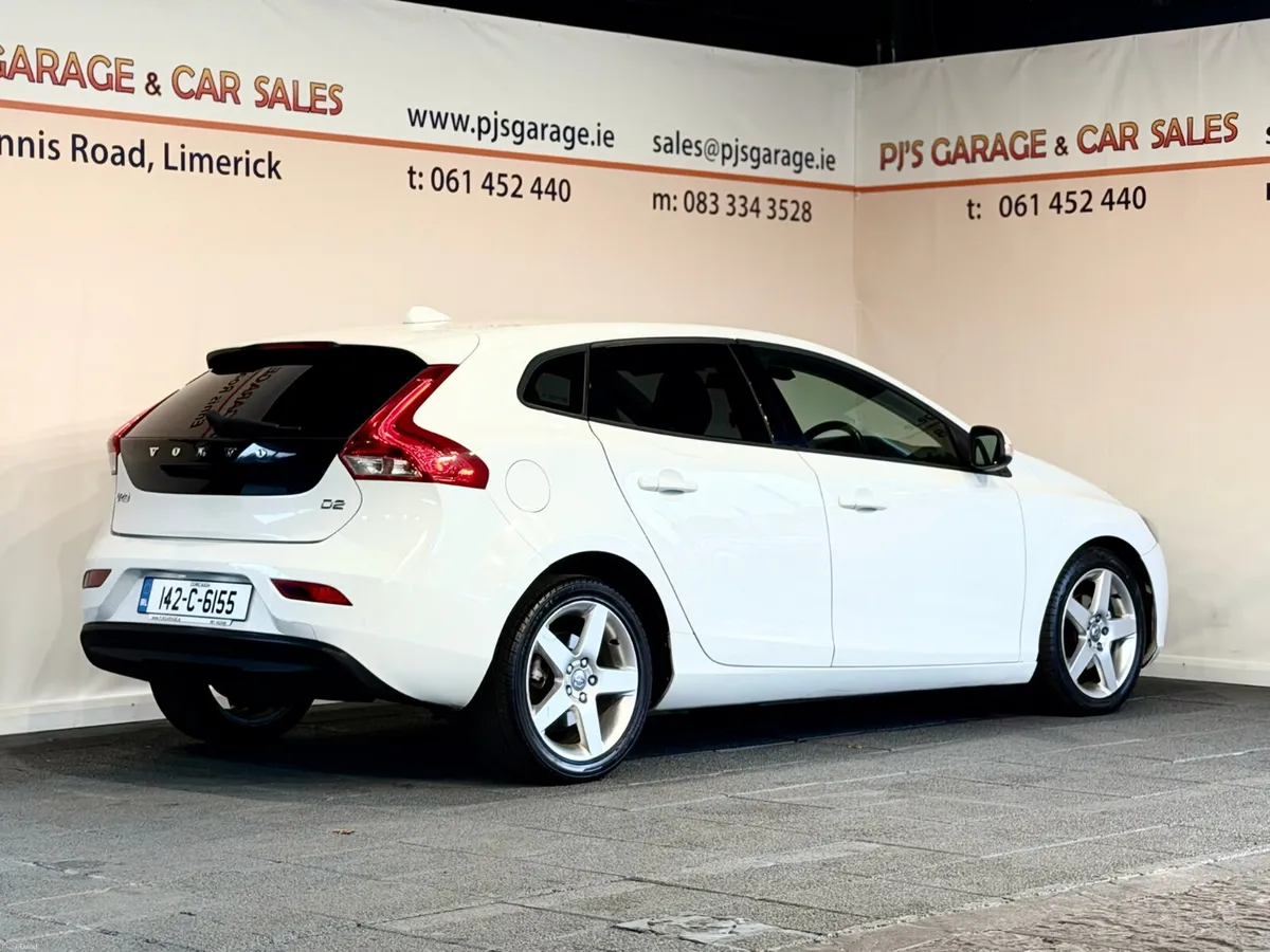 Volvo V40 2014, New NCT - Image 5