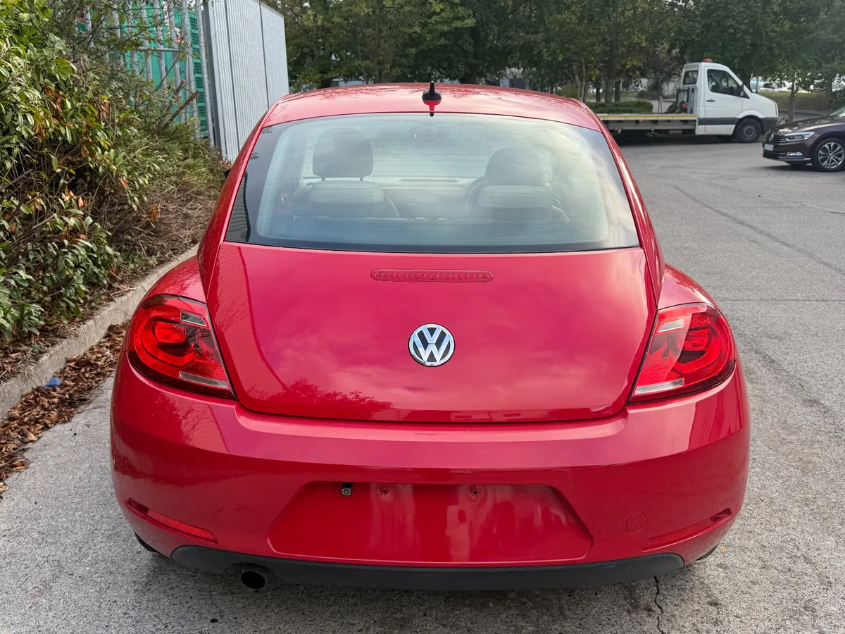 Volkswagen Beetle Auto Leather 46k km - Image 4