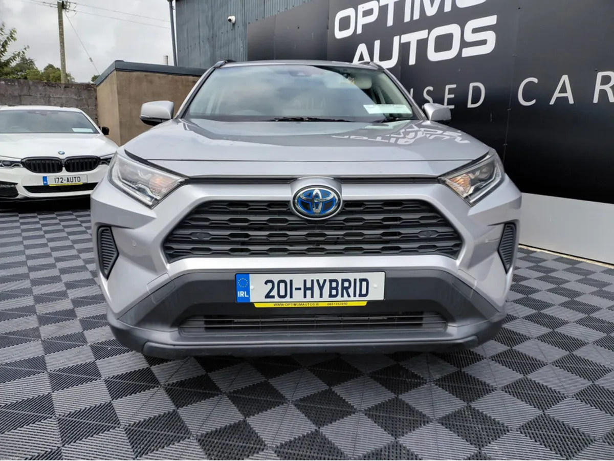 Toyota RAV4 Toyota RAV4 luna edition  self chargin - Image 4