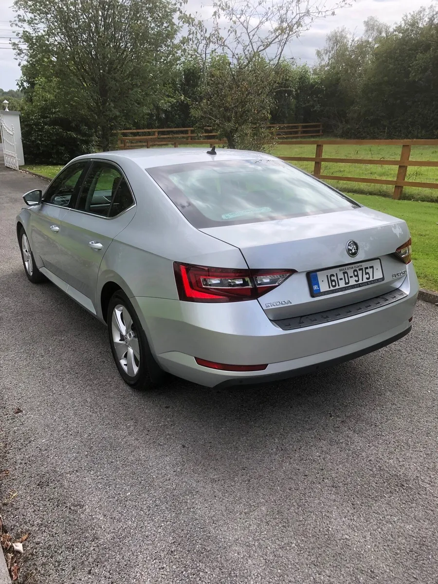 2016 Skoda Superb 2.0 TDI 150bhp DSG - Image 4