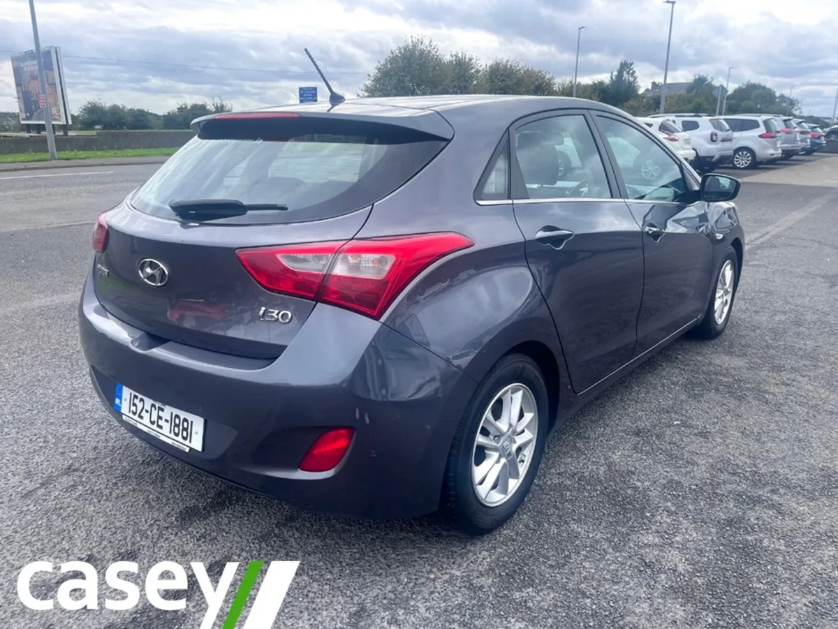 Hyundai i30 SE BLUE DRIVE 110PS 5DR - Image 4