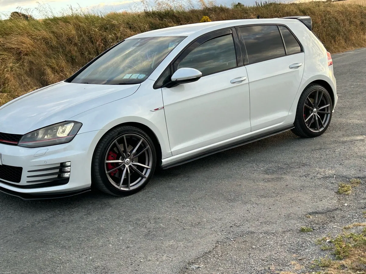 2015 gti golf - Image 3