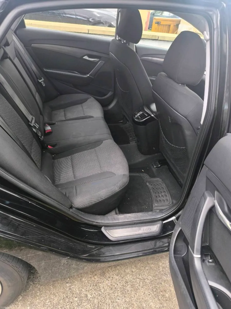 Hyundai i40 Manual - Image 6