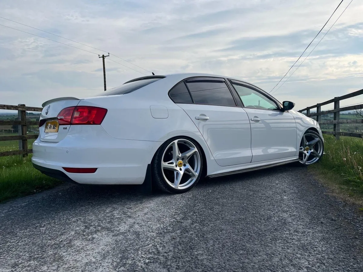 Jetta - Image 5