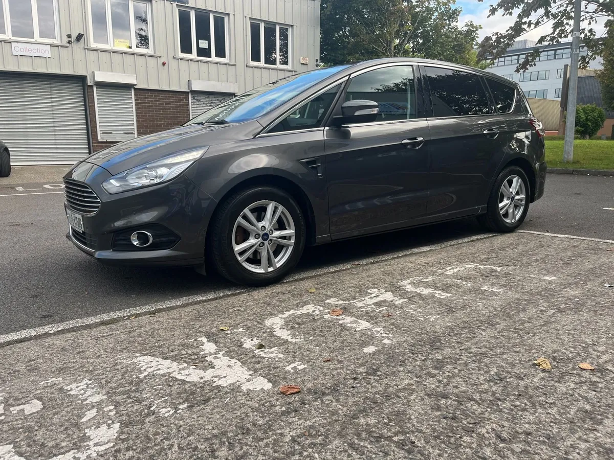 Ford S-Max 2017 - Full HPI Report available - Image 2