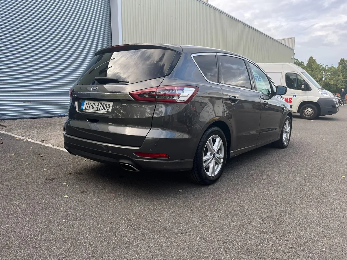 Ford S-Max 2017 - Full HPI Report available - Image 3