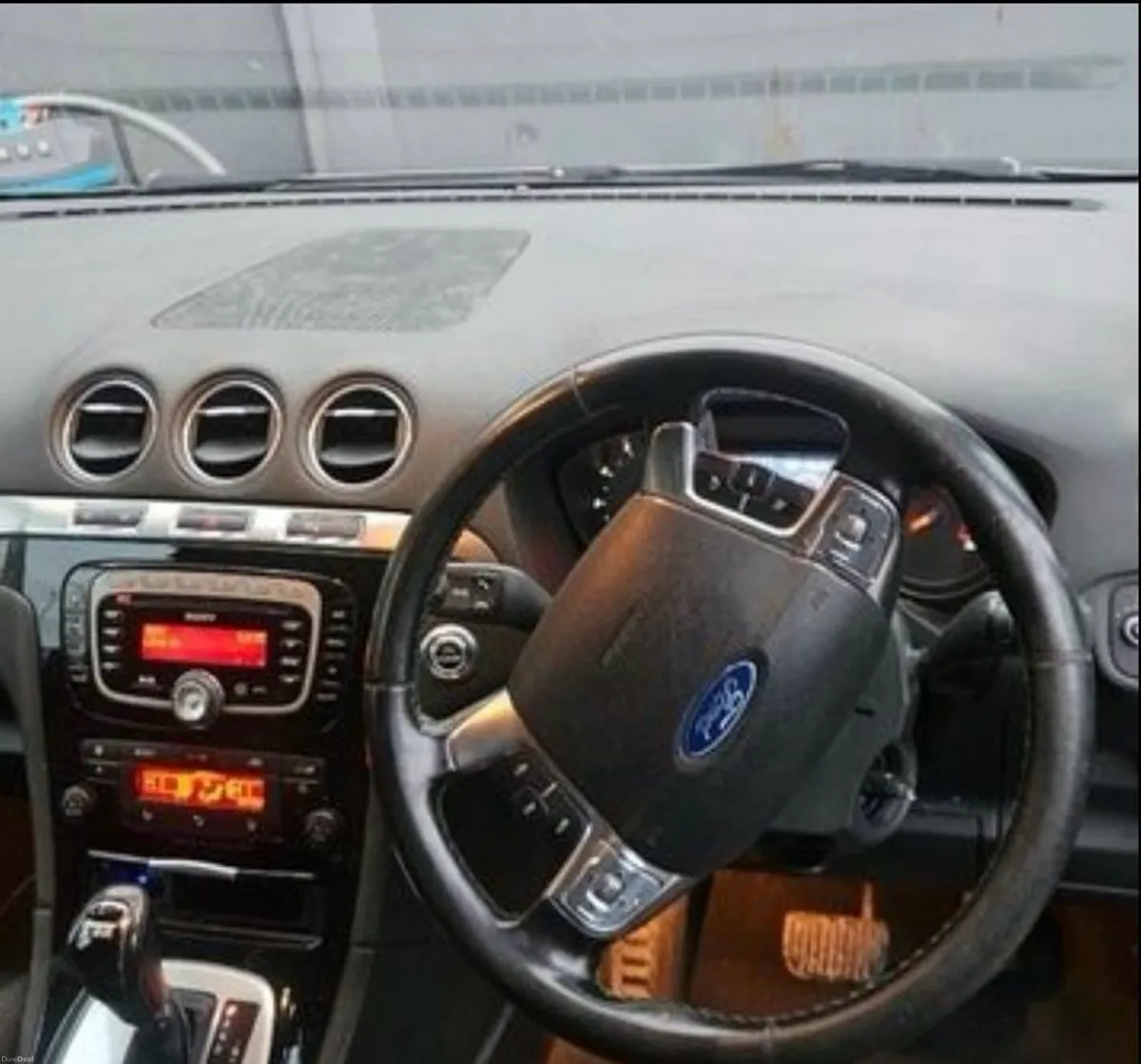 2011 Ford Galaxy TDCi Automatic - Image 3