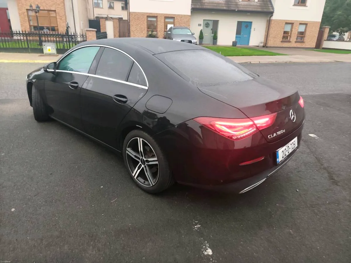 Mercedes Benz CLA180D Special Edition - Image 3