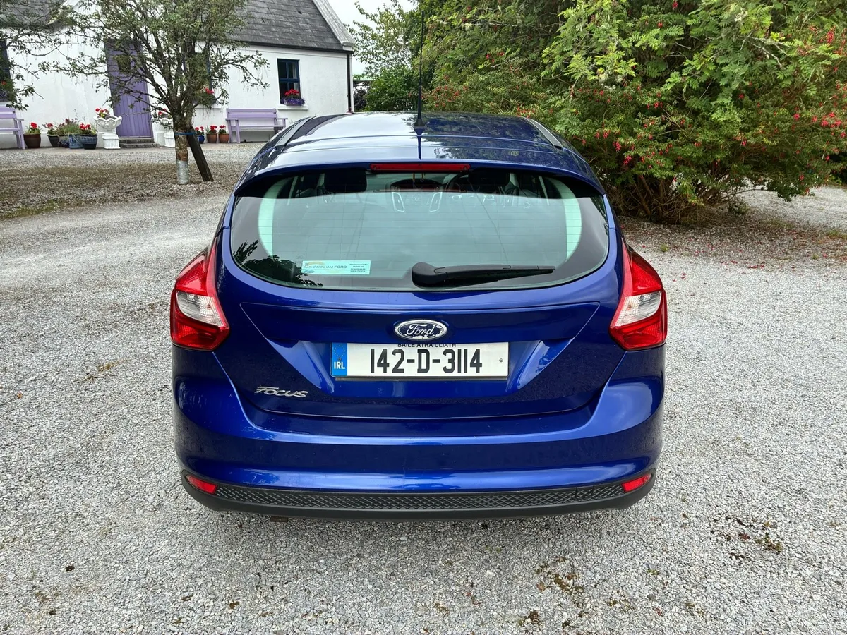 Ford Focus - Image 6