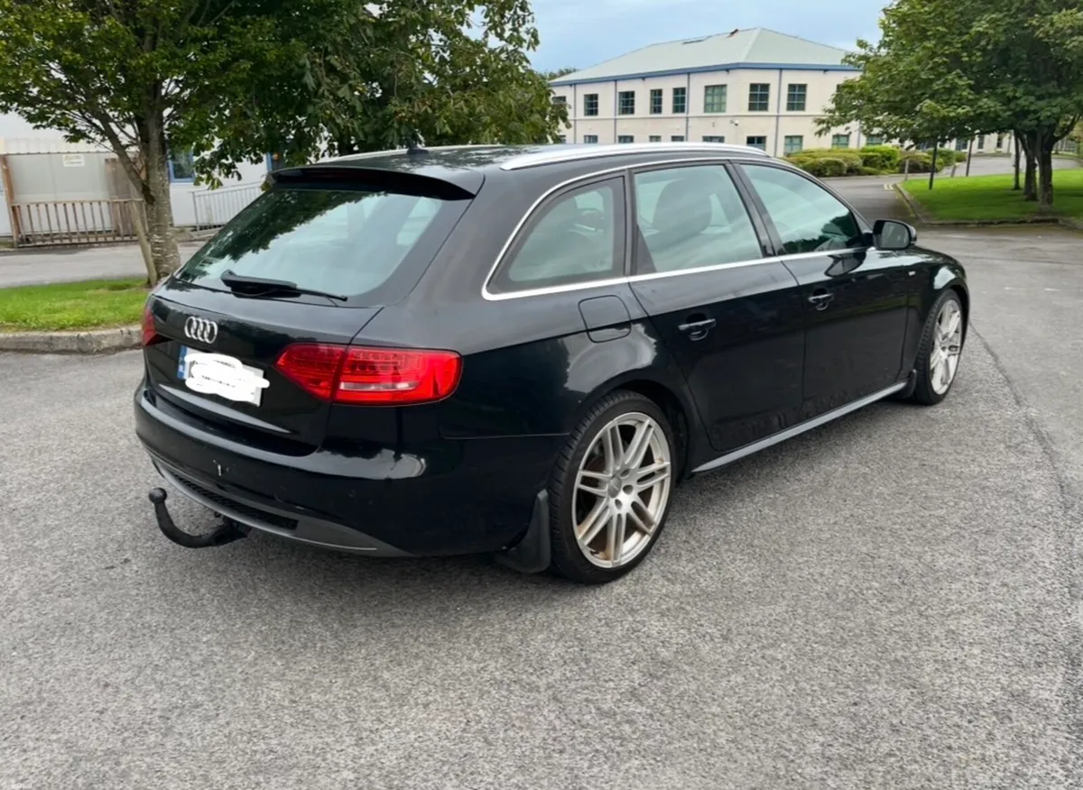 Audi A4 Estate - Image 5