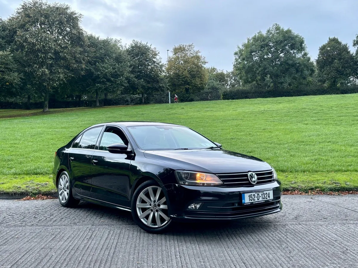 2015 Volkswagen Jetta 2.0 HDI HIGHLINE AUTOMATIC - Image 1