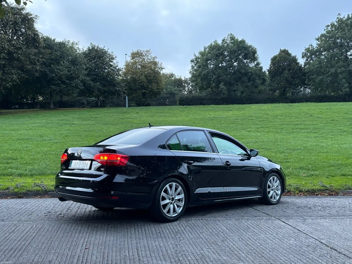 2015 Volkswagen Jetta 2.0 HDI HIGHLINE AUTOMATIC - Image 6