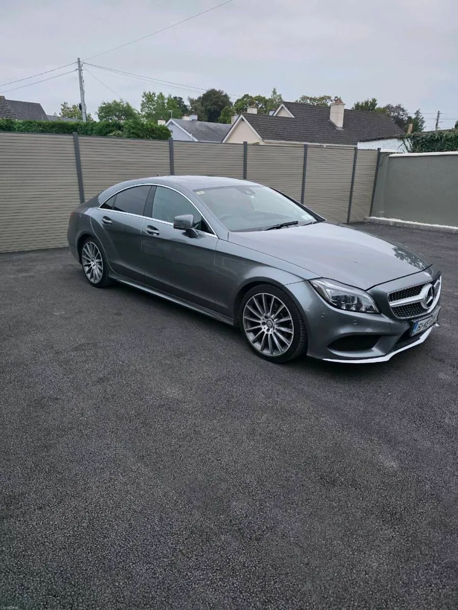 Car - Image 1