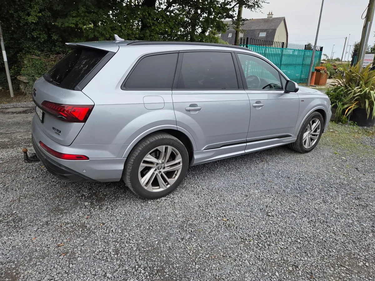 Audi Q7 2020 - Image 6