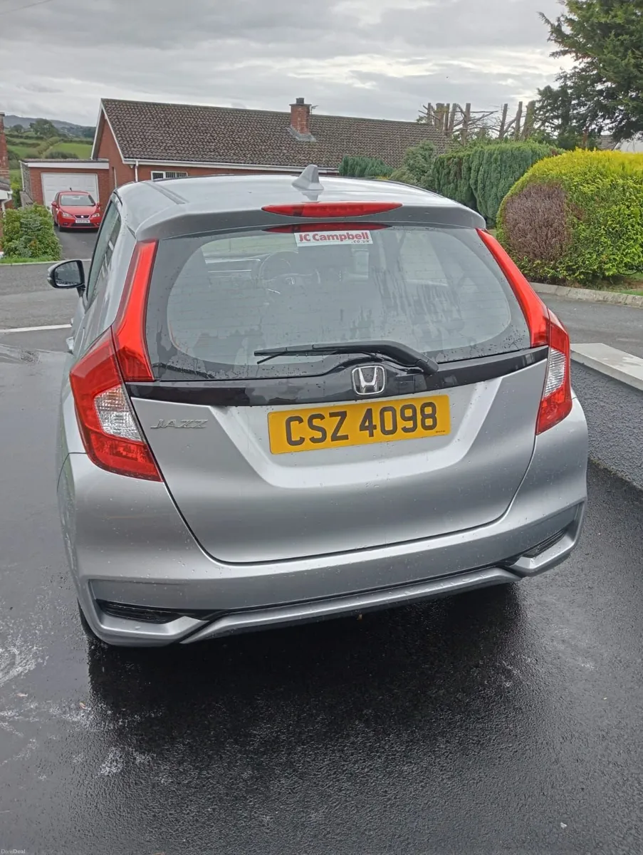 Honda Jazz 2018 - Image 2