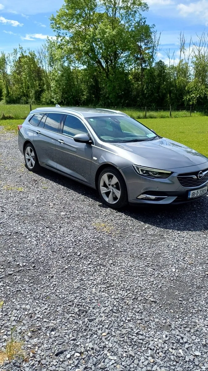 Car - Image 3