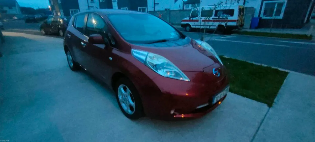 Nissan leaf - Image 1