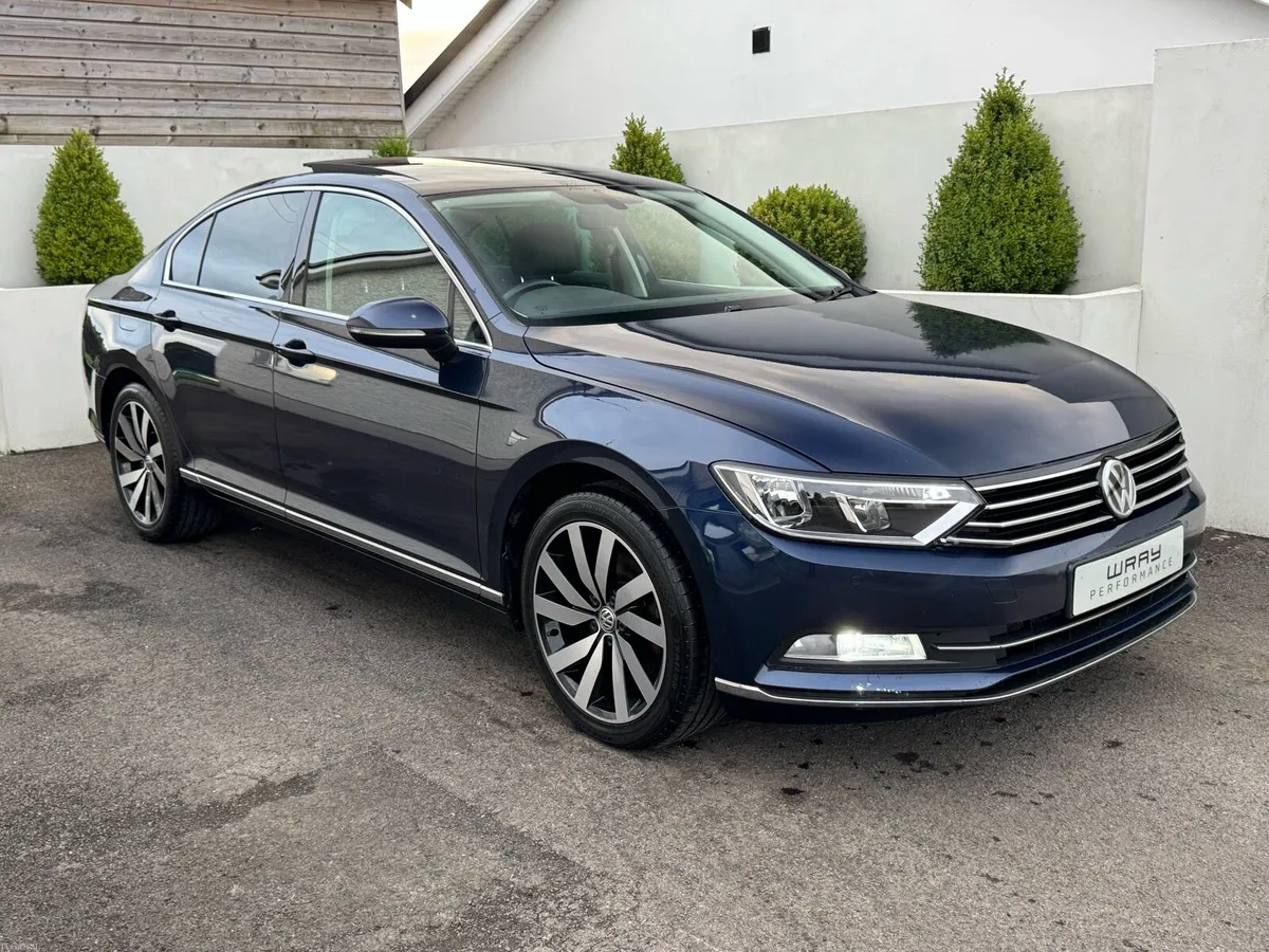 2017 Volkswagen Passat GT 2.0 TDI 150 PanRoof - Image 5