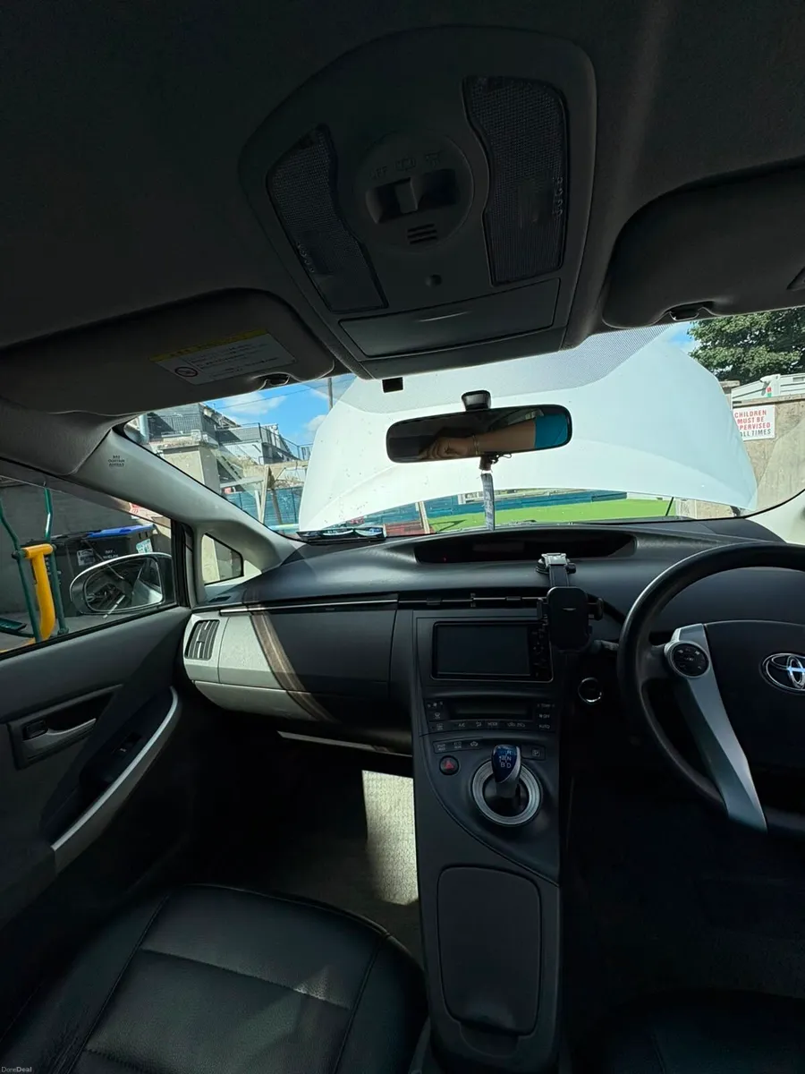 Toyota 2010 - Image 5