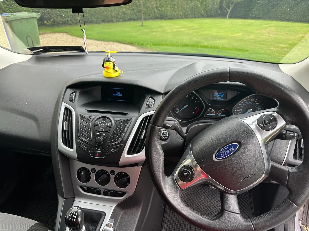 Ford Focus 2013 - Image 6