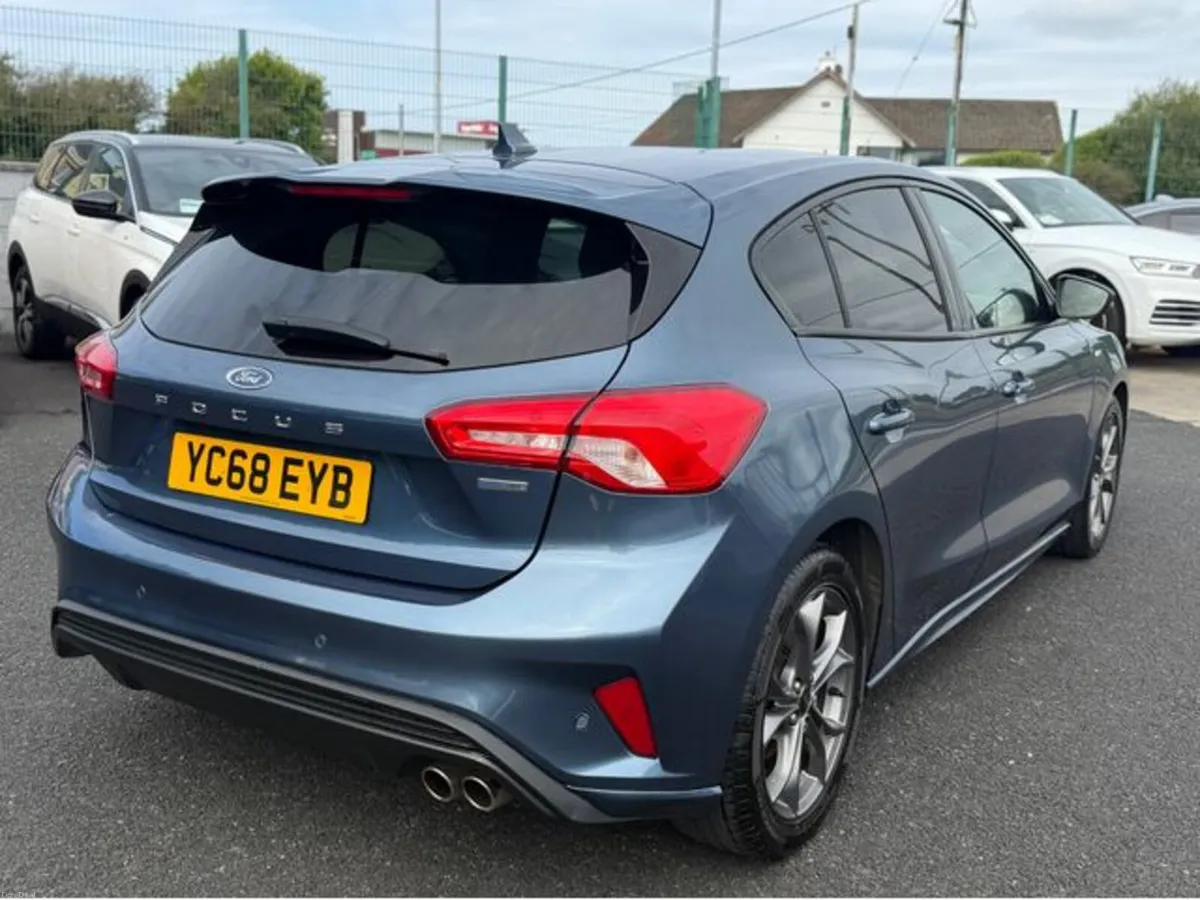 Ford Focus ST-LINE TDCI - Image 4
