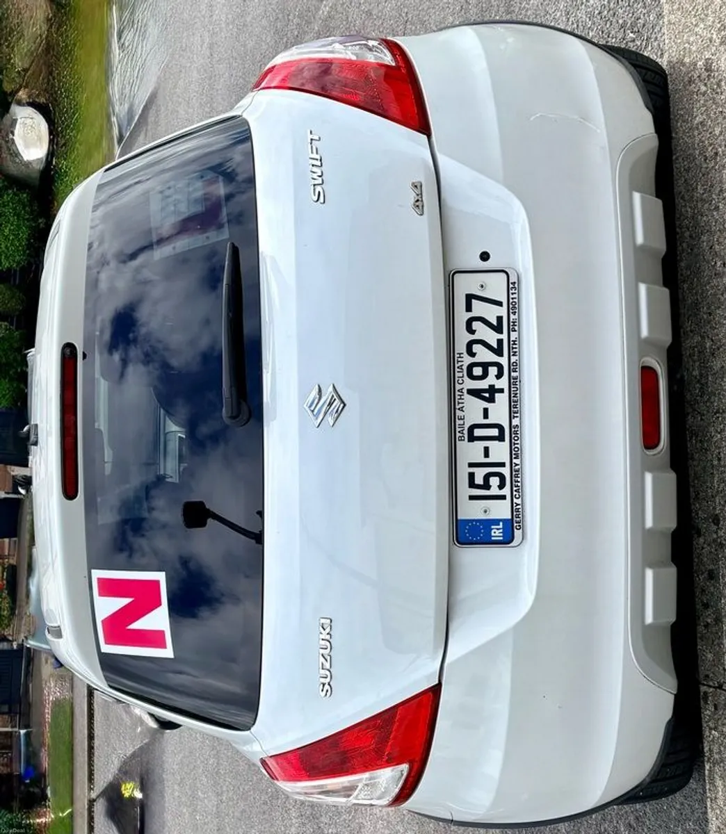 2015 Suzuki Swift - Image 2