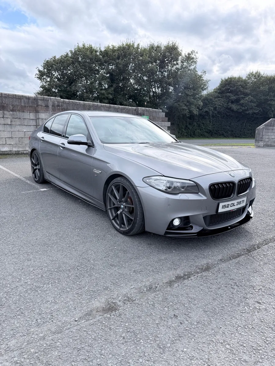 BMW 520d - Image 1