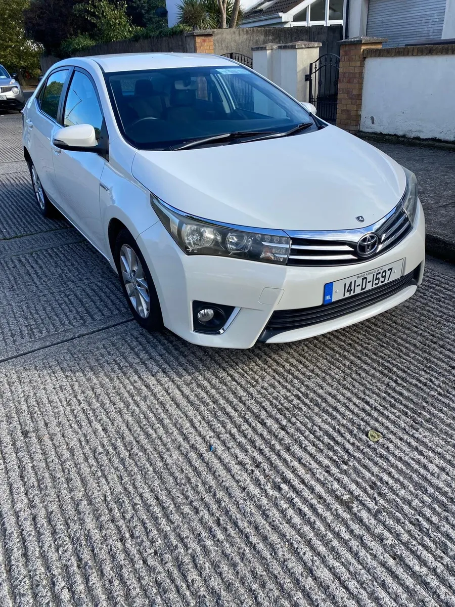 Toyota Corolla, 1.4 Diesel, NctD 08/27, 93K, 2014 - Image 2