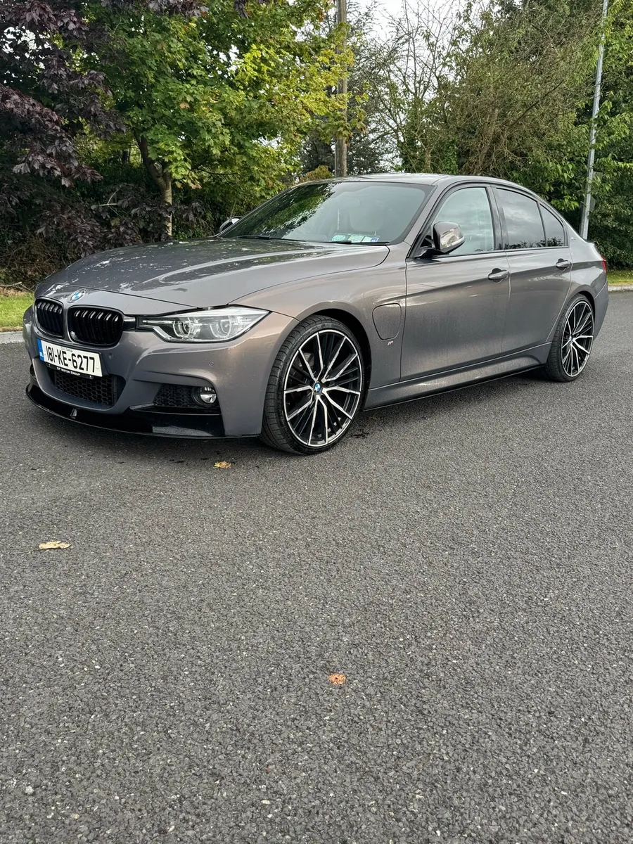 BMW 330e F30 M Sport - Image 1